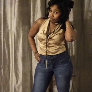 Meet your Posher, Shayla